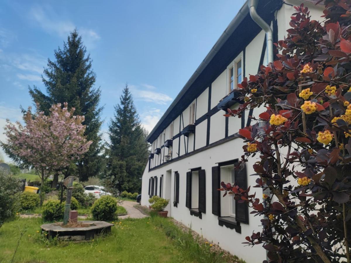 Lusatia Farm Лєшна Екстер'єр фото